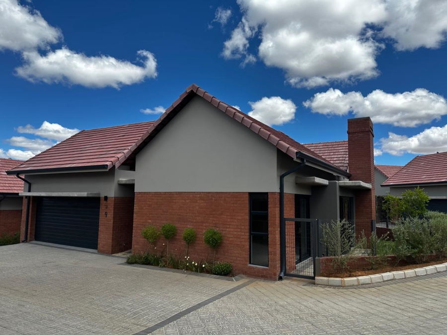 2 Bedroom Property for Sale in Wild Olive Estate Free State